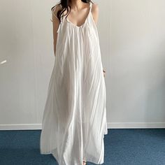 Olivia Mark - Relaxed Sleeveless Halter Neck Dress with Backless Design and Wide Straps for Vacation Beach Party Dress, Halter Neck Dress, Fall Winter Dresses, White Dress Party, Fashion Female, Backless Design, Fashion Elegant, Halterneck Dress, Women Long Dresses