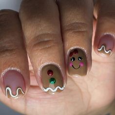 Fall Nails Turkey, Snowman Toe Nail Designs, Kid Christmas Nails Easy, Christmas Nails 2023 Gingerbread, Christmas Nails Little Kids, Gingerbread Gel Nails, Turkey Nail Designs Thanksgiving, Christmas Design Nail Art, Easy Gingerbread Nails