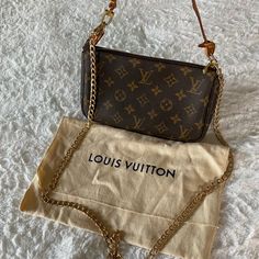 Louis Vuitton Monogram Pochette Accessories Dimensions: 9.3 X 5.3 X 1.6 Inches Date Code: Ar0978 (Shown In Photos) Made In France September 1998 Condition: Excellent Condition - This Vintage Piece Has A Pristine Canvas, No Rips, No Tears, No Outside Marks, Vachetta Has Lightly Darkened Comes With: Lv Vachetta Strap, Generic Gold Chain, And Lv Dust Bag **Please Note: With This Models Early Design A D Ring Was Not Placed On Opposite Side** Please Review All Photos & Description Louis Vuitton Pochette Outfit, Lv Pochette Accessories, Pochette Outfit, Small Designer Bags, Louis Vuitton Noe Bb, Multi Pouch, Pochette Accessories, Lv Pochette, Louis Vuitton Crossbody