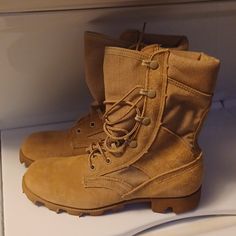 New Never Worn 5.5 Men's Women's 7.5 Tan 8 3/4 Inches High Black Tactical Boots, Shoes Combat Boots, Altama Boots, Jump Boots, Army Shoes, Boots Military, Combat Boots Black, Army Boots, Tactical Boots