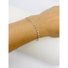 "❤️ Real 10k Gold Bracelet Valentino 8\" ❤️ Valentino dainty link 8 inch bracelet ❤️ 3 multi-tone (Yellow, rose and white gold) ❤️ The link is approximately 3mm wide ❤️ Women's bracelet ❤️ New jewelry ❤️ Pulsera de Mujer o Niña joven ❤️ 8 pulgadas de largo ❤️ 3 oros (rosa, dorado y blanco) en eslabón Valentino de 3mm de ancho SKU 61548" 10k Gold Bracelet, 10k Gold Ring, Gold Color Ring, Id Bracelets, Matching Rings, New Jewelry, 14k Gold Ring, Yellow Rose, 10k Gold