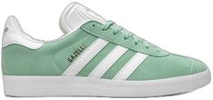 Casual Low-top Custom Sneakers With Three Stripes, Classic Green Adidas Sneakers, Green Adidas Low-top Sneakers, Adidas Green Low-top Sneakers, Low-top Green Sneakers With Three Stripes Branding, Green Leather Sneakers With Three Stripes Branding, Sneakers Green, Ribbon Laces, Adidas Gazelle