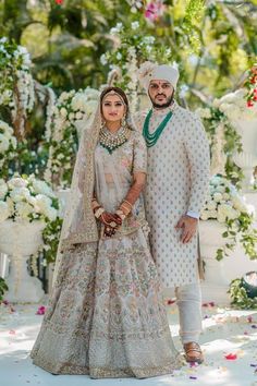 White Bridal Lehenga, Wedding Outfit Ideas, Sabyasachi Bridal, White Lehenga, Bridal Lehenga Collection, Couple Dress