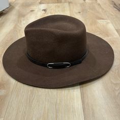 New! Size S/M Fedora Felt Hat. Cute For The Fall Brown Felt Hat, Felt Hat, The Fall, Fedora, Felt, Women Accessories, Hats, Women Shopping, Quick Saves