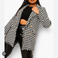 Size Us 6 Casual Black Houndstooth Blazer, Trendy Houndstooth Blazer For Fall, Trendy Fall Houndstooth Blazer, Black Houndstooth Blazer For Spring, White Houndstooth, Colored Blazer, Blazer Suit, Suit Jacket, Short Hair Styles