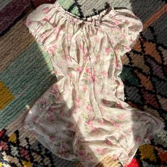 Vintage Oscar de la Renta sheer floral babydoll dress. Delicate thread picot at neckline & sleeves. Elastic neckline can be worn off the shoulders or up. Size medium but the loose body of this style  can fit an xs-xl Floral Babydoll Dress, Teddy Lingerie, Babydoll Dress, Organza Bags, Baby Dolls, Off The Shoulder, Bathing Beauties, Cute Outfits, Lingerie