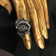 Ring size 7 Eyeball Art, Art Ring, Silver Roses, Rings Statement, Halloween Shopping, Antique Silver, Statement Rings, Jewelry Rings, Etsy Accessories