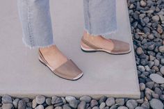 Classic Style Women Taupe Avarca | Avarcas USA Spring Slip-on Sandals For Everyday Use, Comfortable Everyday Sandals For Spring, Everyday Slip-on Sandals For Spring, Chic Beige Everyday Sandals, Chic Beige Sandals For Everyday Wear, Modern Everyday Sandals For Spring, Modern Spring Sandals, Avarcas Outfit, Minimalist Monochrome