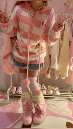 Kawaii Core Fashion, Harajuku Outfits Kawaii, Jfashion Kawaii Outfits, Cutecore Aesthetic Outfit, How To Be Kawaii, Decora Outfits Aesthetic, Cute Core Outfit Kawaii, Kawaii Core Clothes, Cutegore Outfit