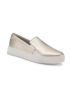 The Swift - Gold Leather | Birdies Comfort Shoes Women, Streamlined Design, Casual Sneakers Women, Comfort Design, Sandals For Sale, Flats For Sale, Classic Gold, Gold Leather, Metallic Leather