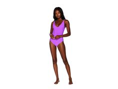 Beach Riot Reese One-Piece - Women's Swimsuits One Piece : Glowing Purple : Beach Riot Reese One-Piece is indeed a classy and elegant pick to slay the beach day with confidence. Scoop neckline. Adjustable straps. One piece with moderate coverage. Printed allover. 80% nylon, 20% lycra. Hand wash, lay flat to dry. Made in the USA. If you're not fully satisfied with your purchase, you are welcome to return any unworn and unwashed items with tags intact and original packaging included. Chic Scoop Neck Swimwear For Pool, Trendy Solid-color Swimwear For Summer, Trendy Solid Color Summer Swimwear, Chic Scoop Neck Swimwear For Vacation, Chic Swimwear With Adjustable Wide Straps, Chic Stretch Tankini For Beach Season, Chic Seamless Swimwear With Scoop Neck, Trendy Stretch Swimwear With Adjustable Straps, Chic Solid Swimwear For Beach Season