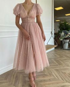 1950s Prom Dress, Short Sleeve Prom Dresses, Tea Length Prom Dress, Dresses Hoco, Whimsical Dress, Pink Homecoming Dress, Tulle Evening Dress, Dresses Green, Evening Dresses With Sleeves