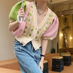 Free Size:Bust: 82cm/ 32.3 in, Length: 42cm/ 16.5 inMaterial: Polyester Puff Sleeve Cardigan, Knitting Women Cardigan, Crop Top Casual, Floral Knit, Short T Shirt, Vintage Cardigan, Knitting Girls, Kawaii Clothes, Knitted Cardigan