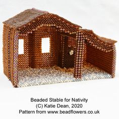 a beaded stable for nativity pattern from www beadflowers co uk