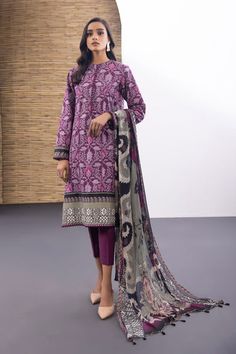 Saapphire Aura 3p-day22v0-5 Intermix 2022 Default Title Saapphire Aura 3p-day22v0-5 Intermix 2022 is Original Ladies Clothing Brand, and provides both Styles shalwar kameez suits and kurtis. Winter Long Sleeve Cambric Salwar Kameez, Traditional Winter Salwar Kameez In Cambric, Traditional Cambric Salwar Kameez For Winter, Winter Dabka Unstitched Cambric Suit, Winter Cambric Sets With Long Sleeves, Traditional Unstitched Suit With Digital Print And Long Sleeves, Winter Unstitched Lawn Suit With Printed Motifs, Traditional Winter Unstitched Suit With Printed Motifs, Winter Lawn Suit With Printed Motifs, Unstitched