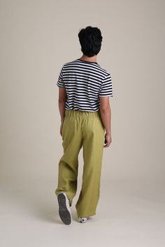 These lightweight 100% linen pants are the perfect piece to transition your wardrobe from summer to fall and back again. Pull-on style, wide-leg, inside pockets, and a comfortable wide elastic waistband. Flax Wide-leg Pants With Pockets, Effortless Summer Loungewear Pants, Casual Cotton Parachute Pants For Vacation, Summer Versatile Wide Leg Parachute Pants, Summer Wide Leg Cargo Pants For Loungewear, Wide Leg Summer Cargo Pants For Loungewear, Versatile Wide Leg Parachute Pants For Summer, Versatile Summer Parachute Pants With Elastic Waistband, Versatile Summer Wide Leg Parachute Pants