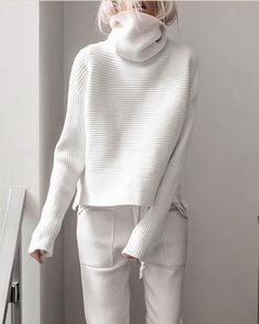 SPU:20101250 Sleeve Type:Long Sleeves Material:Cotton/Polyester Neckline:Turtleneck Style:Casual Theme:Winter,Spring,Fall Color:White,Gray,Black, Burgundy Size Chart Size Bust cm inch S 95 37.4 M 100 39.4 L 105 41.3 XL 110 43.3 XXL 115 45.3 3XL 120 47.2 4XL 125 49.2 5XL 130 51.2 Turtleneck Style, Solid Color Sweater, Sweater Brands, Ribbed Knit Sweater, Plaid Jacket, Casual Sweaters, Winter Sweaters, White Pants, High Collar