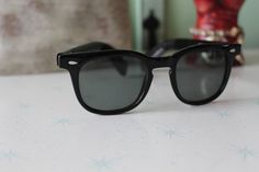 "5 1/2\"total width 2\"lens width 5.5\"arms length 1980s black sunnies these are so nice! metal hinges- sturdy and awesome 100% UV protection good condition/ priced as is love super retro! the perfect clubmasters! Thank YOU and please feel free to ask me any ?s:) Have a lovely day!! xoxo www.etsy.com/shop/retroandme #K" Vintage Black Aviator Sunglasses For Summer, Black Vintage Aviator Sunglasses For Summer, Vintage Aviator Sunglasses With Mirrored Lenses For Beach, Vintage Black Sunglasses For Summer, Retro Wayfarer Sunglasses For The Beach, Vintage Aviator Sunglasses With Uva Protection For Beach, Retro Cat Eye Wayfarer Sunglasses With Uv Protection, Vintage Black Sunglasses For Outdoor, Retro Polarized Cat Eye Sunglasses