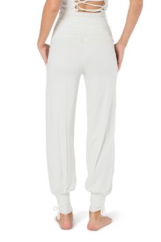 "White leggings, yoga boho pants, harem pants, loose fit wide trousers, comfy pants for travel, pants with pockets, balloon pants for women. Unique adjustable waist harem pants leggings, made of lycra and cotton, super comfortable and breathing natural fabric, stretchy and has 2 pockets. Fits for your daily sports activities, dancing, yoga, pilates, mindfulness etc. and for boho festivals and events. You'll never want to get out of it cause it's so comfy. This is a part of my new collection, whi Comfortable Yoga Joggers, Comfortable Stretch Wide Leg Yoga Pants, Yoga Joggers With Elastic Waistband, Comfort Stretch Ankle-length Yoga Bottoms, Comfortable Loose-fit Sweatpants For Yoga, Comfortable Sweatpants With Loosely Fitted Hips For Yoga, Comfortable Loosely-fitted Yoga Sweatpants, Loungewear Ankle-length Yoga Pants With Elastic Waistband, Harem Yoga Pants With Elastic Waistband For Loungewear