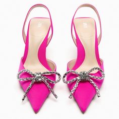 Beautiful Women’s Zara Pink Slingback Heel Satin Effect With Beautiful Rhinestone Bow , Shoes Size Is Us 6 , Heel Height: 3.9 Inches (10 Cm) , Sold Out! Metallic Gold Heels, Feather Sandals, Metallic Loafers, Pearl Sandals, Rhinestone High Heels, Strappy Shoes, Heeled Mules Sandals, Pink Sandals, Bow Heels