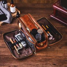 Travel Husband, Mens Overnight Bag, Garment Duffle Bag, Leather Makeup Pouch, Leather Garment Bag, Groomsmen Gift Bags, Groomsmen Gift Set, Travel Bag Set, Leather Dopp Kit