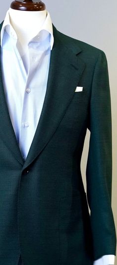 Signature CKC jacket featuring woven Italian wool, patch pockets, and full canvas construction. Mens Fall Wedding Attire, Outfits Light Blue Jeans, Mens Fall Wedding Attire Guest, Fall Wedding Attire Guest, Outfit Claims, Fall Wedding Attire, Heather Duke, Groomsmen Style, Dapper Gentleman Style