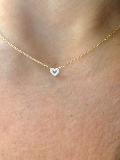 Small Diamond Heart Necklace / 14k Gold Diamond Heart Necklace - Etsy Canada Comfort Necklace, Jewellery Wishlist, Jewelry Websites, Gold Diamond Heart Necklace, Heart Necklace Gold, Diamond Heart Necklace, Preppy Jewelry, Eyes Wallpaper, Small Necklace