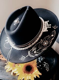 Custom burned wide brim fedora hat with bedazzled features and underneathdesign. Each hat is made to order and recreated each time there is a purchase. Hat maybe slightly darker in person due to Camara flash. All hats have an adjustable ribbon on the inside of the hat. Rancher Hat Design, Lainey Wilson Inspired Hat, Wide Brim Hat Design, Burning Felt Hats Diy, Hat Embellishments Ideas, Burned Cowgirl Hats, Custom Hats For Women, Custom Hat Ideas, Custom Cowgirl Hats