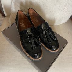 Brand New Size 6 Franco Sarto Loafers. Never Worn, No Signs Of Wear Franco Sarto Loafers Outfit, Franco Sarto Loafers, White Espadrilles, Loafers Outfit, Block Heel Loafers, Suede Oxfords, Patent Shoes, Black Ballet Flats, Franco Sarto Shoes