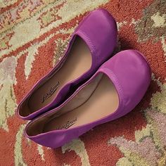 Lucky Brand Size 7 Ultraviolet Purple Satin Classic Ballet Flats With Stitched Detail On Heel Never Worn Smoke Free Home Purple Satin, Satin Color, Lucky Brand Shoes, Brand Shoes, Ultra Violet, Color Purple, Flat Shoes Women, Ballet Flats, Lucky Brand