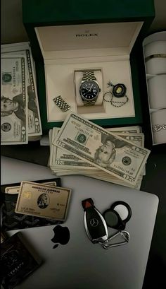 Wallpaper Rich Lifestyle, Men Vision Board Ideas, Business Man Aesthetic, Men Vision Board, Money Comes To Me Easily, Millionaire Aesthetic, Money Comes To Me, Billionaires Lifestyle, Financial Blessing