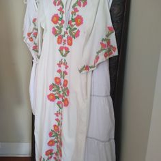 Frances Valentine White Embroidered Flower Caftan. Design Details: Floral Embroidered Design, U-Neck With Opening, And Dual Side On-Seam Pockets. Slip-On Styling. 90% Cotton, 10% Linen. Dry Clean Only. Size 2 Is 34" Bust, 26" Waist According To The Frances Valentine Website. This Is A Shift. White V-neck Dress With Floral Embroidery, Spring V-neck Chikankari Embroidered Dress, White V-neck Kaftan For Spring, Traditional White Maxi Dress With Intricate Embroidery, White V-neck Floral Print Kaftan, Spring Cotton Kaftan With Floral Embroidery, Spring V-neck Kaftan With Chikankari Embroidery, Spring V-neck Maxi Dress With Multicolor Embroidery, Spring Folk Style Embroidered Kaftan