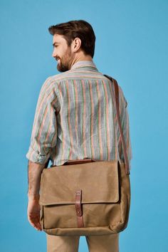 Nisolo Loreto Messenger Bag Waxed Canvas Leather goods Nisolo Handwritten Gifts, Waffle Blanket, Chestnut Leather, Note Pads, Canvas Messenger Bag, Backpack Travel Bag, Clutch Pouch, Waxed Canvas, Eco Fashion