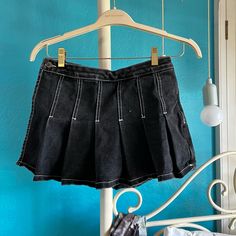 Like New Never Worn Brandy Melville Pleated Skirt/Shorts. Size Small And 100% Cotton. Black With White Stitches I Have Lots Of Other Brandy Melville Listed So Go Check It Out, I Bundle! Brandy Melville Skirt, Brandy Melville Shorts, Pleated Skirt Short, Skirt Shorts, Cotton Jeans, Brandy Melville, Brandy, Pleated Skirt, Like New