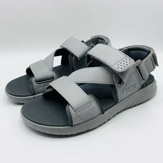 Brand new UGG Union Strap Gray Leather Sandals. Men’s Size 8. Casual Gray Leather Sandals, Mens Sandals Fashion Style, Mens Sandals Fashion, Grey Sandals, Mens Leather Sandals, Shoe Design, Mens Uggs, Stylish Mens Outfits, Gray Leather