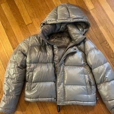 Size 2xs But Fits Like A Regular Xs Or Small. Runs Large. Perfect Condition. Only Worn A Few Times. Aritzia Jacket, Super Puff, Mauve Color, Puffer, Size 2, Jackets For Women, Jackets & Coats, Women Shopping, Gold