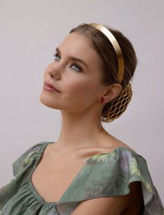 High shine and hand textured, our Narrow Spun Crown is that everyday headband. Simple and sleek with a modern Cleopatra vibe, she’ll make any hairstyle reign. Available in 14K Gold, Silver, & Rose Gold. 1/2" wide. One of our best sellers. Made in New York City. *Our 14K Rose Gold is designed to slightly patina over Modern Cleopatra, Jewelry Headband, Double Headband, Bridal Handbags, Gold Headband, Crown Headband, Whimsical Fashion, Gold Crown, Put A Ring On It