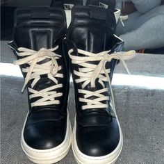 Still In Great Condition Rick Owens Shoes, Rick Owens, Black Tan, Black And Tan, Kids Shoes, Shoes Sneakers, Kids Shop, Size 4, Sneakers