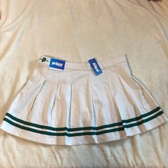 New Prince Pickleball Skirt Womens Sz Xl White Green Pleated Tennis Active Mini Please See All Photos As This Is The Exact Item You Will Be Receiving. Thanks For Visiting Our Store!! Pickleball Skirt, Pickleball, White Green, Womens Skirt, Tennis, Prince, Active Wear, Shoe Accessories, Women Accessories