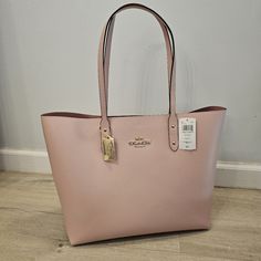 Brand New With Tags !!!! Coach Town Tote Handbag Shopper Bag 72673 Blossom Large Details Crossgrain Leather Inside Zip, Cell Phone And Multifunction Pockets, Fabric Lining Handles With 10 1/2" Drop 14" (L) X 12 1/2" (H) X 6 3/4" (W) No Dust Bag Coach Shopper Bag, 2025 Wishlist, Coach Mollie, Tote Bag Coach, Pink Tote Bag, Handbag Essentials, Pink Tote Bags, Bags Coach, Pink Tote