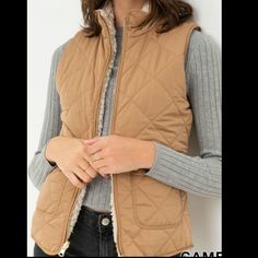 Never Worn. Reversible Vest In Size Small. Affordable Brown Vest Top, Brown Puffer Vest Outfit, Vest Outfits Aesthetic, Puffer Vest Outfit, Brown Puffer, Vest Outfit, Sherpa Vest, Boutique Trends, Quilted Puffer Vest