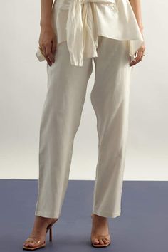 White top in linen base with tie-up bows in the front. Paired with pant. - Aza Fashions Linen Bottoms With Tie Waist For Work, Linen Tie Waist Pants For Work, Workwear Linen Pants With Tie Waist, Linen Bottoms With Tie Waist, Elegant Linen Bottoms With Tie Waist, Linen Straight Pants With Tie Waist, Elegant Linen Pants For Loungewear, Tie Up Top, Top And Pants Set