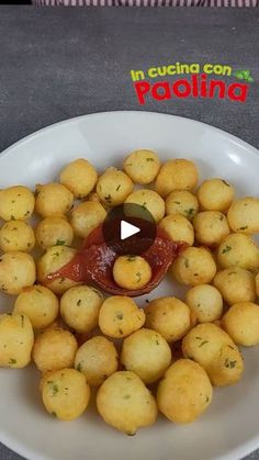 70K views · 7.8K reactions | clicca qui per la 𝗿𝗶𝗰𝗲𝘁𝘁𝗮 👉 Più buone delle patatine fritte! palline di patate super croccanti ! Che ne dite, vi ho convinto a provarle ?  ♥️ grazie per il like !  📲 seguitemi per altre ricette facili e golose @incucinaconpaolina73 𝗜𝗻𝗴𝗿𝗲𝗱𝗶𝗲𝗻𝘁𝗶 x 40 potato balls  500 g di patate (peso a crudo)  pepe   prezzemolo amido di mais circa 40 g ( leggi sotto 👇)  𝗽𝗮𝘀𝘀𝗮𝗴𝗴𝗶  ✦ lessa le patate con la buccia, schiacciale ancora calde poi dopo qualche minuto aggiungi il pepe, il prezzemolo tritato e l'amido di mais.  𝗶𝗺𝗽𝗼𝗿𝘁𝗮𝗻𝘁𝗲 ‼️ la quantità di amido dipende da quanto sono umide le patate perciò ti consiglio di aggiungerlo poco alla volta e metterne poco meno o poco di più in base alla consistenza che deve essere quella di un composto malleabile come vedi nel video  ✦forma le palline , mettile in frigo per almeno 15 minuti poi friggile in olio di semi bollente (non tutte insieme)  ✦scolale su carta assorbente (ti consiglio carta paglia) , dopo qualche minuto aggiungi il sale e servile con le tue salse preferite!  . . . #patate #potatoballs #patatefritte #aperitivo #ricettefacili | Luigi D'Aniello