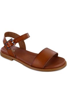 Modern Sandals With Single Ankle Strap, Modern Ankle Strap Sandals With Single Strap, Modern Flat Heel Footbed Sandals With Buckle Closure, Modern Single Strap Ankle Strap Sandals, Modern Footbed Sandals With Buckle Closure, Adjustable Buckle Closure Flat Slingback Sandals, Modern Ankle Strap Sandals With Buckle Closure, Modern Ankle Strap Footbed Sandals For Beach, Modern Footbed Sandals With Ankle Strap For Beach