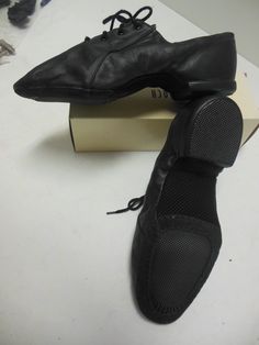 Size 11 Medium in ladies size. Slipstream Leather and mesh with a split sole. Pull on low profile mesh boot with rubber sole. ustpblk14A We ship out same day Monday through Friday (unless you buy after 2pm which is when our pickup is)   I have tens of thousands of dance costume items, check out our other listings! We happily combine shipping, just add the items to your cart and hit the "request an invoice from the seller" We will invoice you with actual shipping Non-slip Flexible Ballet Dance Shoes, Flexible Non-slip Ballet Dance Shoes, Flexible Dance Shoes With Rubber Sole For Practice, Flexible Round Toe Dance Shoes For Practice, Flexible Rubber Sole Dance Shoes For Practice, Ballet Dance Shoes With Rubber Sole For Practice, Flexible Ballet Dance Shoes For Practice, Non-slip Ballet Dance Shoes With Closed Toe, Ballet Dance Shoes With Round Toe For Practice