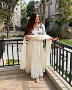 #eBay #eBayStore #eBaySeller #WinterSummerAndSpring #White #Handmade #SalwarKameez #India #EmbroideryWork #VNeck #Women #Rayon #BelowTheKnee #YesFullyStitched White Anarkali Kurta, White Kurta Set, White Anarkali, Ethnic Wedding, White Kurta, Anarkali Kurta