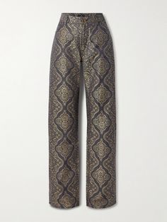 Equipped with decades of industry experience, Etro's Creative Director Marco de Vincenzo brings a fresh eye to the brand's already iconic patterns. These pants are made from cotton and linen-blend brocade featuring an ornate metallic motif. They have a high-rise waist and straight legs. Pinstripe Pants Women, Build Wardrobe, Brocade Pants, Brocade Pattern, Expensive Taste, Expensive Clothes, Flat Dress Shoes, Pinstripe Pants, Pretty Clothes