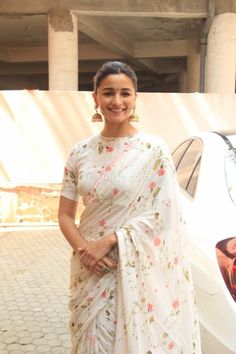 Floral Saree, Alia Bhatt, Floral Blouse, Saree, Floral, Gold, White