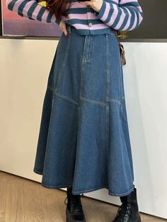 Olivia Mark - Li Xiaosa Stylish and Retro High-Waisted Denim Mermaid Midi Skirt Mermaid Midi Skirt, Denim Maxi Dress, Casual Maternity, Fishtail Skirt, Denim Chic, Half Skirt, Denim Maxi Skirt, Dress Crafts, Denim Jumpsuit