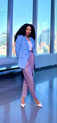 Chill Business Outfits, Lilac Suit Women Outfit, Blazer With Dress Business, Work Trendy Outfit, Lilac Dress Pants Outfit, All Lavender Outfit, Lavender Slacks Outfit, Business Casual Outfits Pastel, Pastel Professional Work Outfits